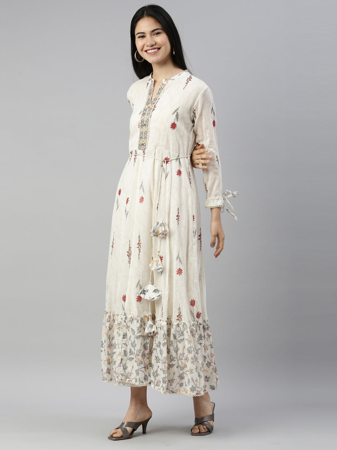 Neerus Maroon cotton solid kurti maxi silhouette - side view