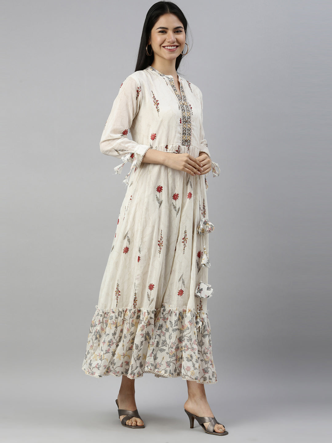 Neerus Maroon cotton solid kurti maxi silhouette - detail view 1