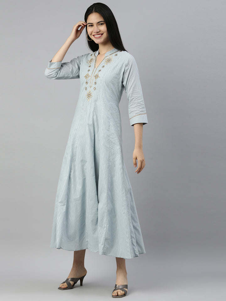 Neerus Grey woven lorex kurti - side view
