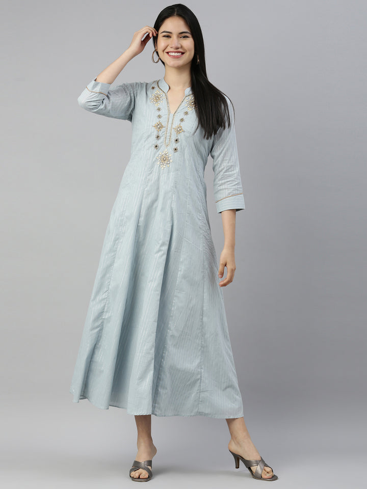 Neerus Grey woven lorex kurti - detail view 3