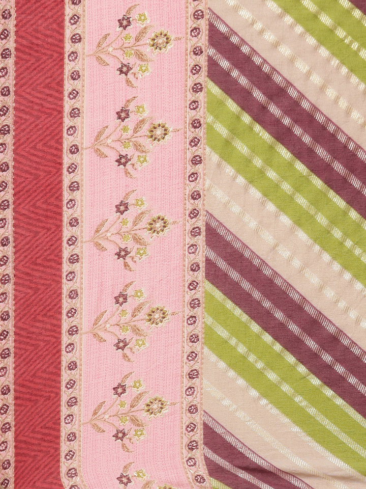 Neerus Coral Regular Knee Length Printed Kurta Solid Trousers With Dupatta