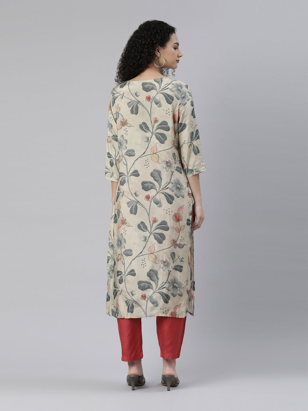 Neerus Cream Regular Knee Length Printed Kurta Solid Trouser