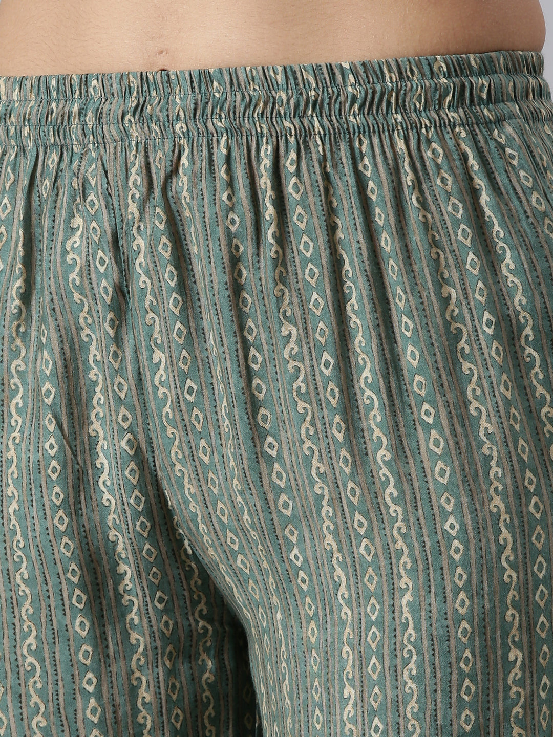 Neerus Green printed kurta set with trousers and dupatta - detail view 2