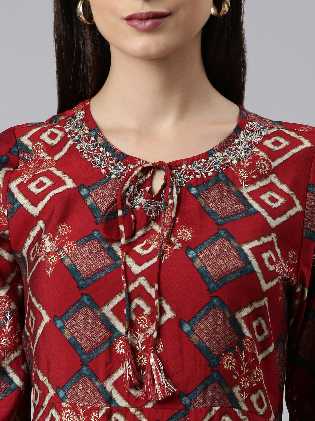 Neerus Maroon printed kurta set with trouser and dupatta - detail view 1