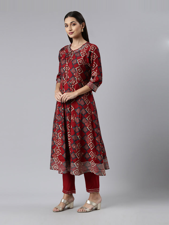 Neerus Maroon printed kurta set with trouser and dupatta - back view