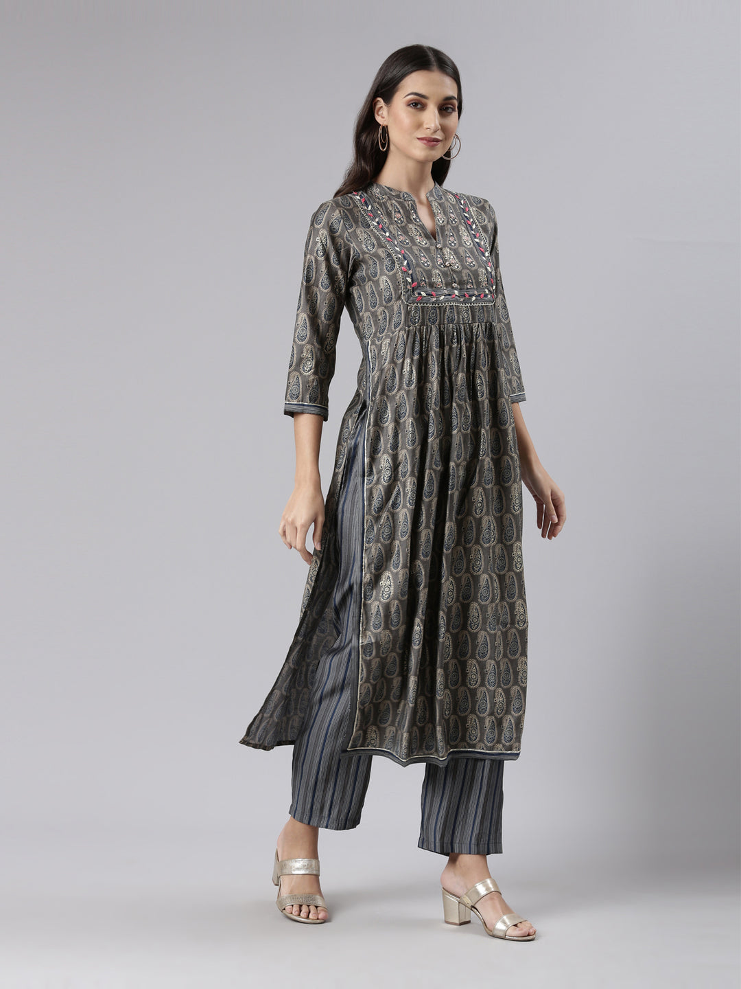 Neerus Grey cotton printed kurta set with trouser and dupatta - back view