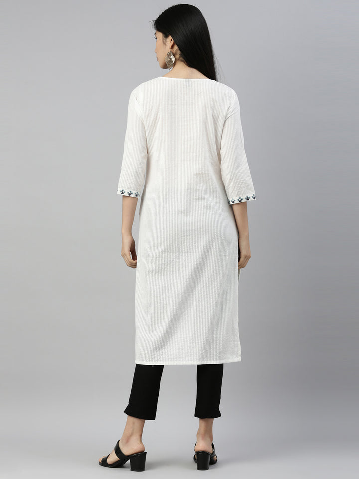 Neerus White cotton solid kurta - detail view 1