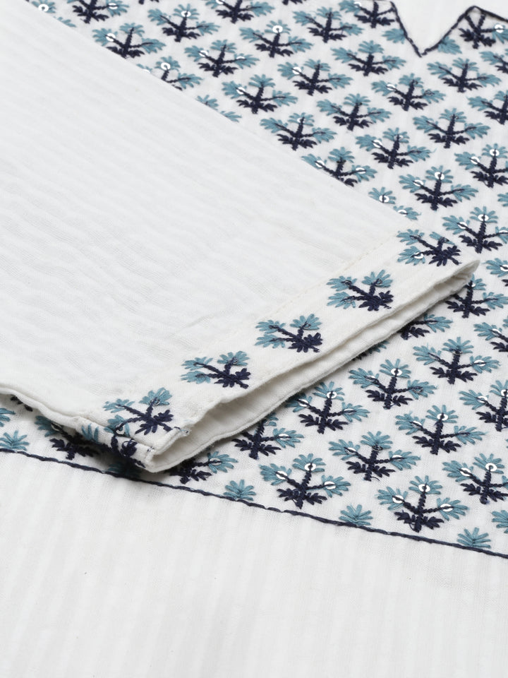 Neerus White cotton solid kurta - detail view 3