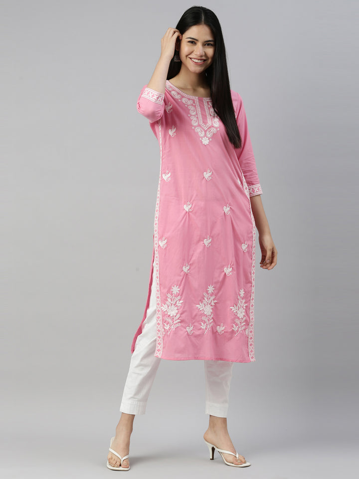 Neerus Pink cotton solid kurta - detail view 3