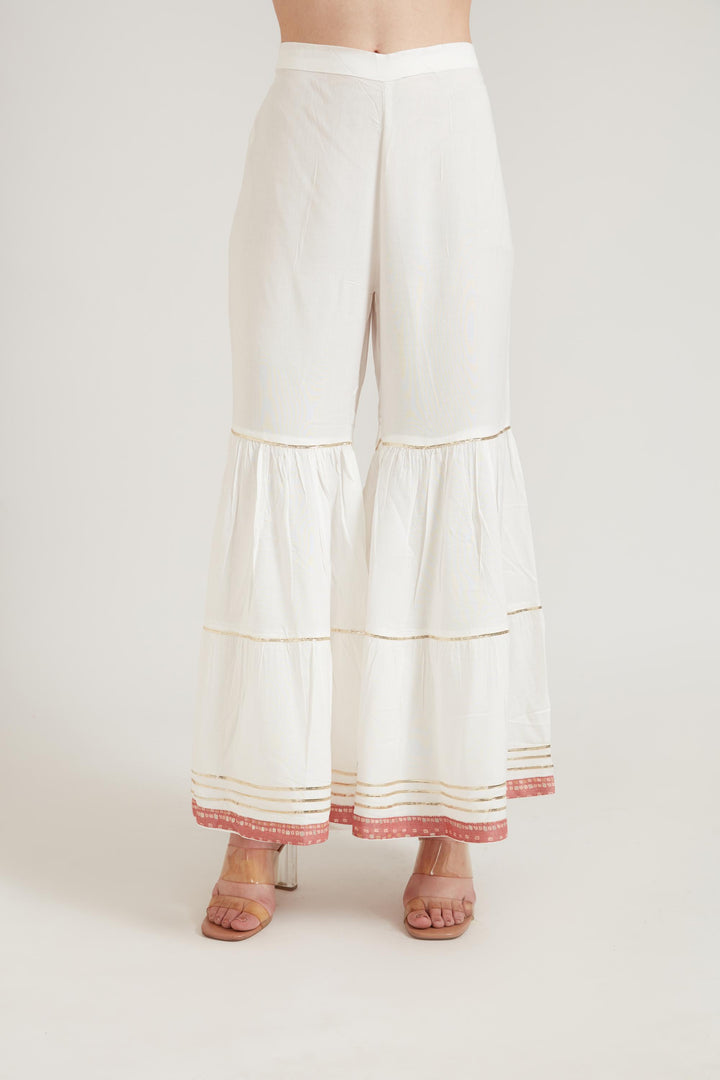 Neerus Pink cotton suit set - detail view 3