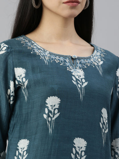 Neeru'S BLUE Color MUSLIN Fabric Suit Set