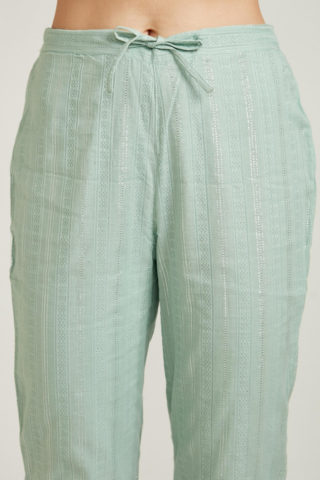 Neerus Green cotton printed suit set - detail view 1