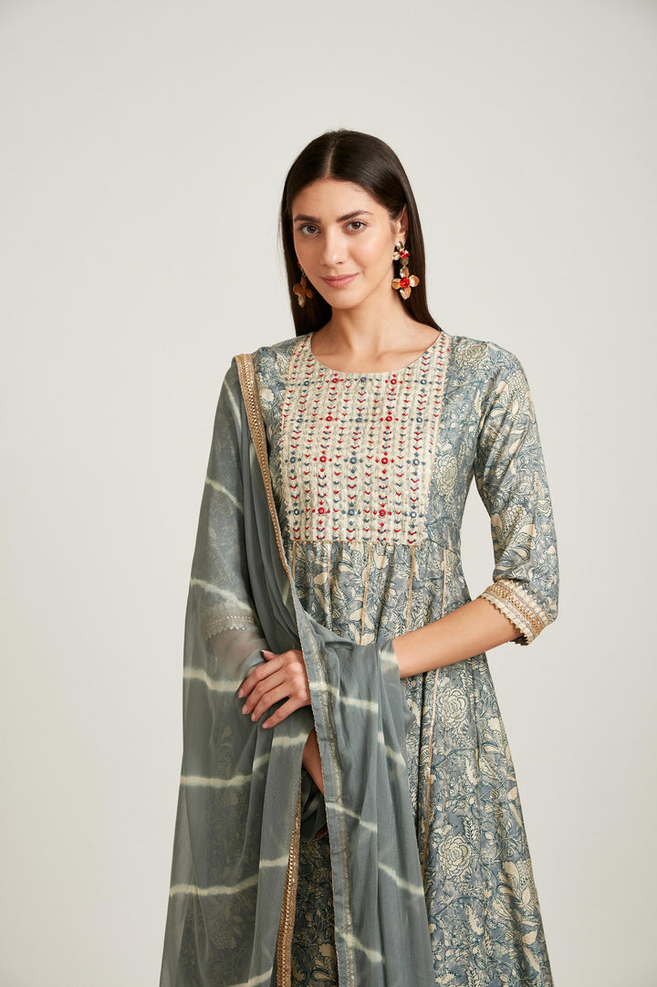 Neerus Grey muslin straight kurta set - side view