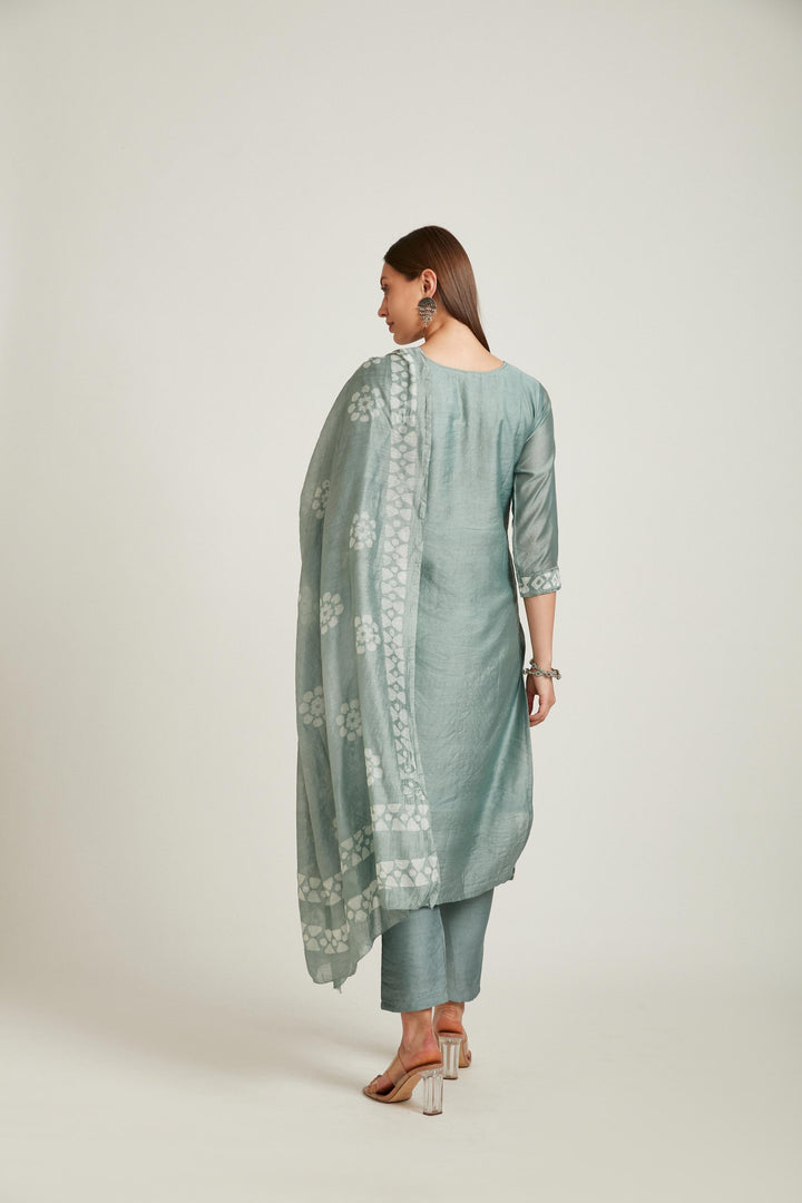 Neerus Green Chanderi straight suit set - back view