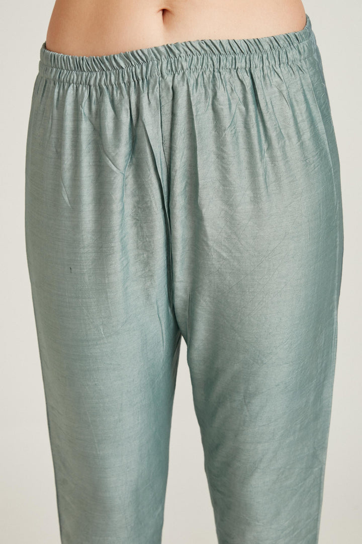 Neerus Green Chanderi straight suit set - detail view 1