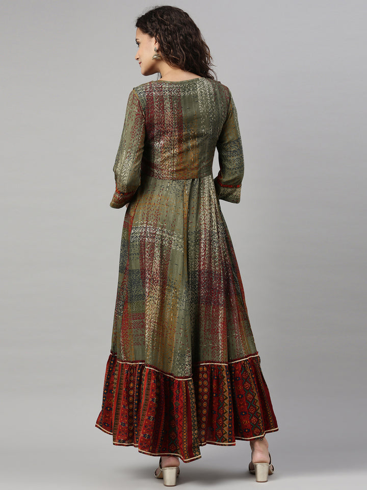 Neerus Green rayon printed kurti A-line flared - side view