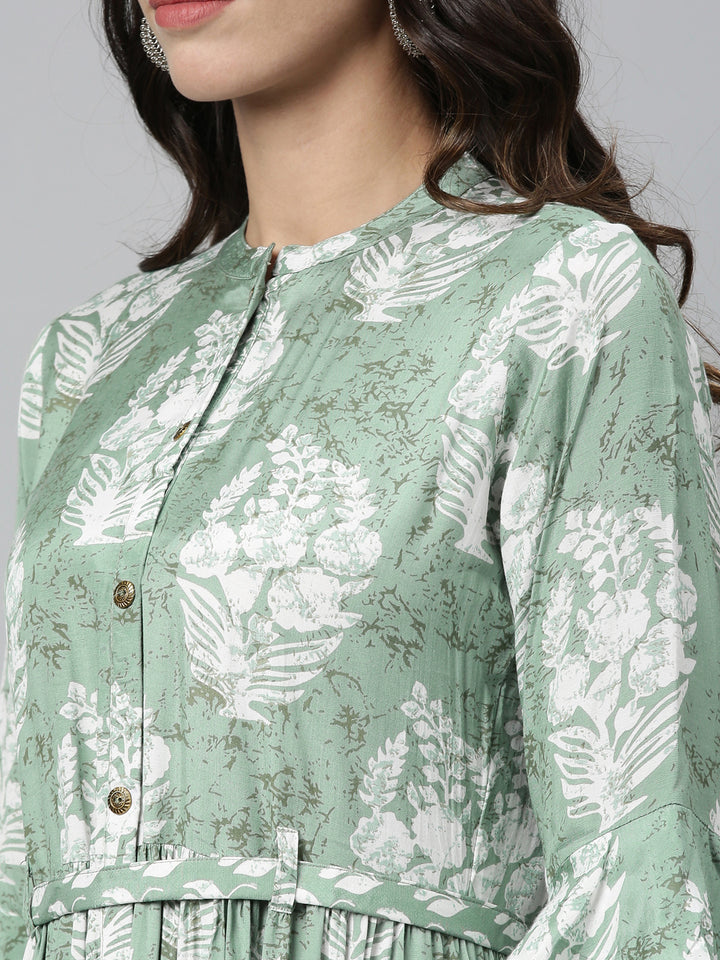 Neerus Green shantoon printed A-line kurti - side view