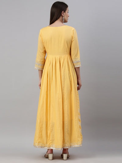 Neeru'S Yellow Color Cotton Fabric Kurta