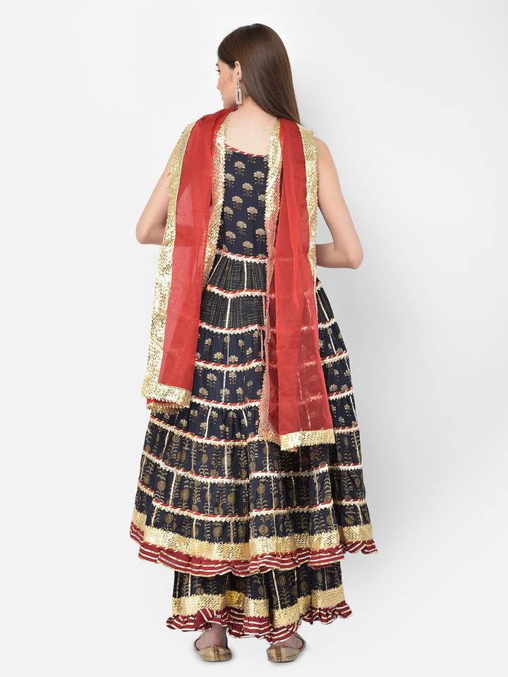 Neerus'S Navy Blue Color Rayon Fabric Suit