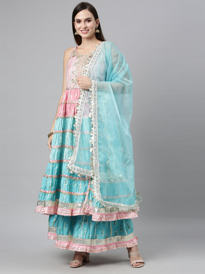 Neerus Blue jute cotton embellished kurta set - front view