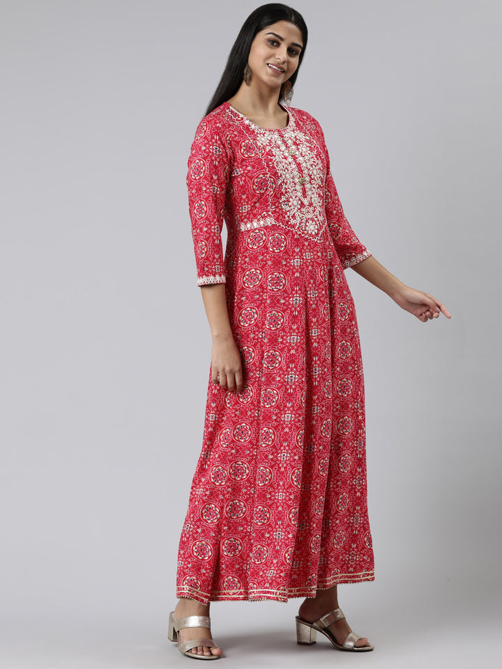 Neerus Pink Straight Printed Viscose Rayon Kurtas