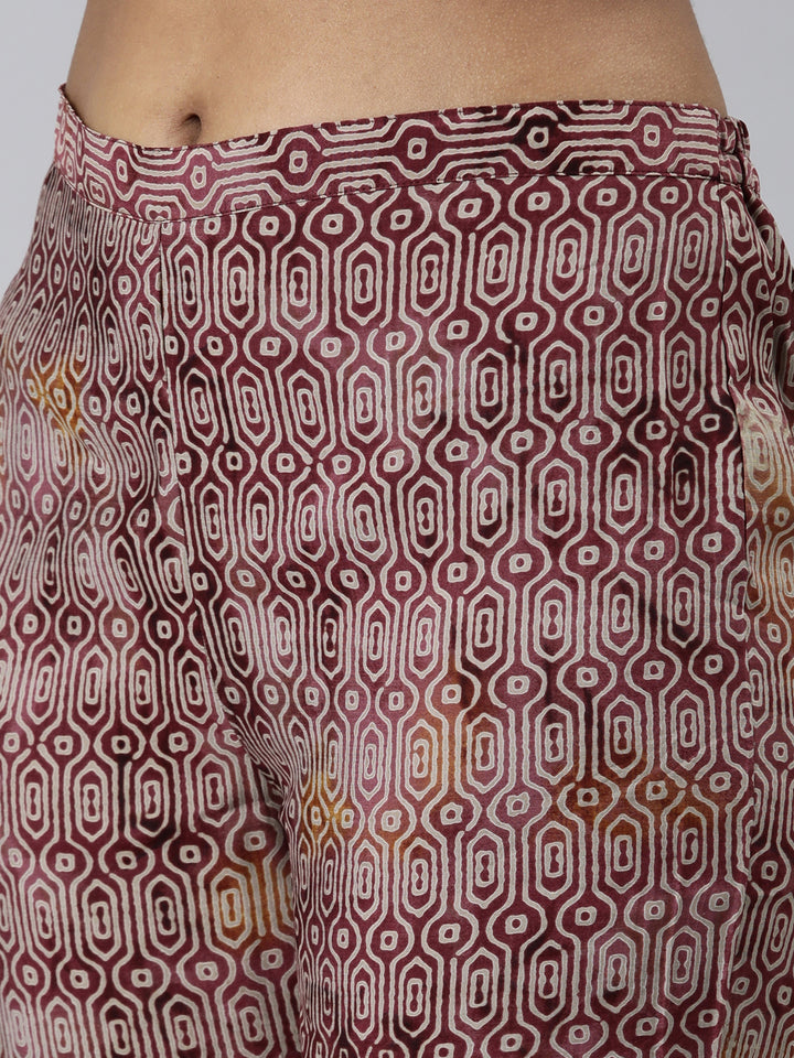 Neerus Pink Viscose Rayon Printed Anarkali Kurta Set - detail view 3