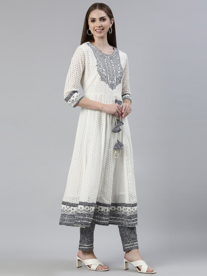 Neerus White Regular Knee Length Printed Kurta Printed Trousers With Dupatta