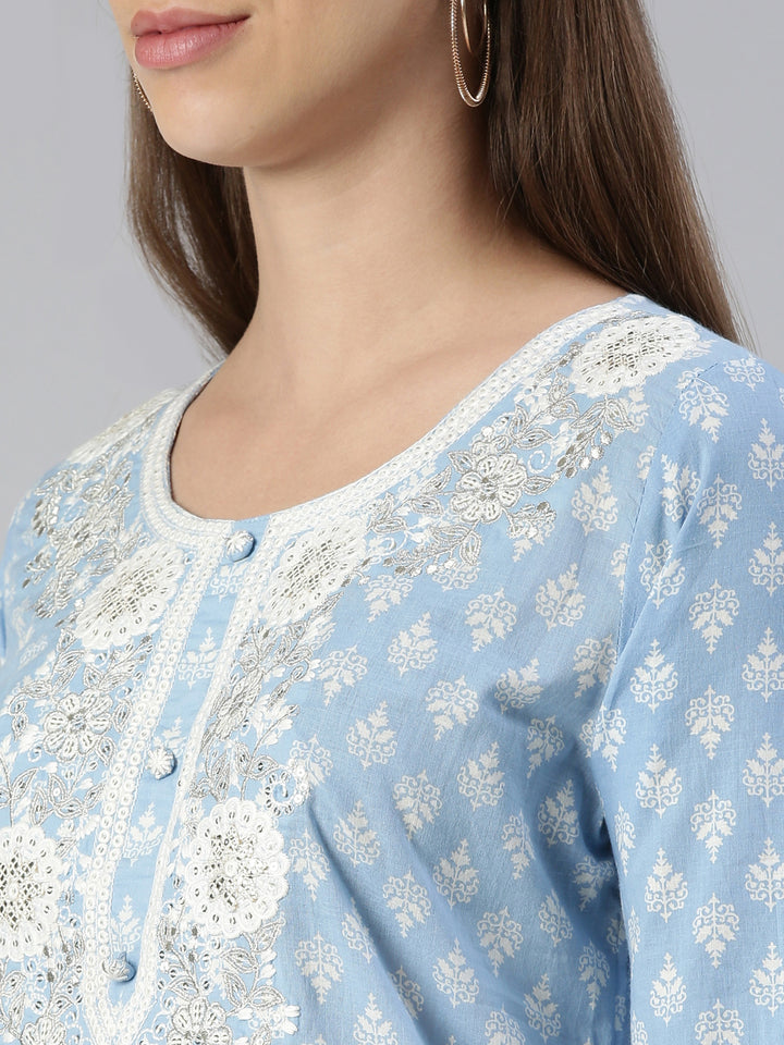 Neerus Blue embroidered kurta set with trouser and dupatta - detail view 1