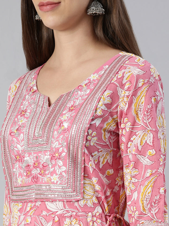 Neerus Pink printed straight suit set with dupatta - detail view 1
