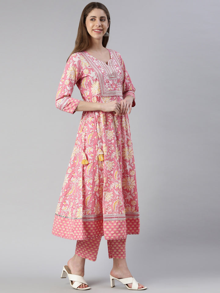 Neerus Pink printed straight suit set with dupatta - back view