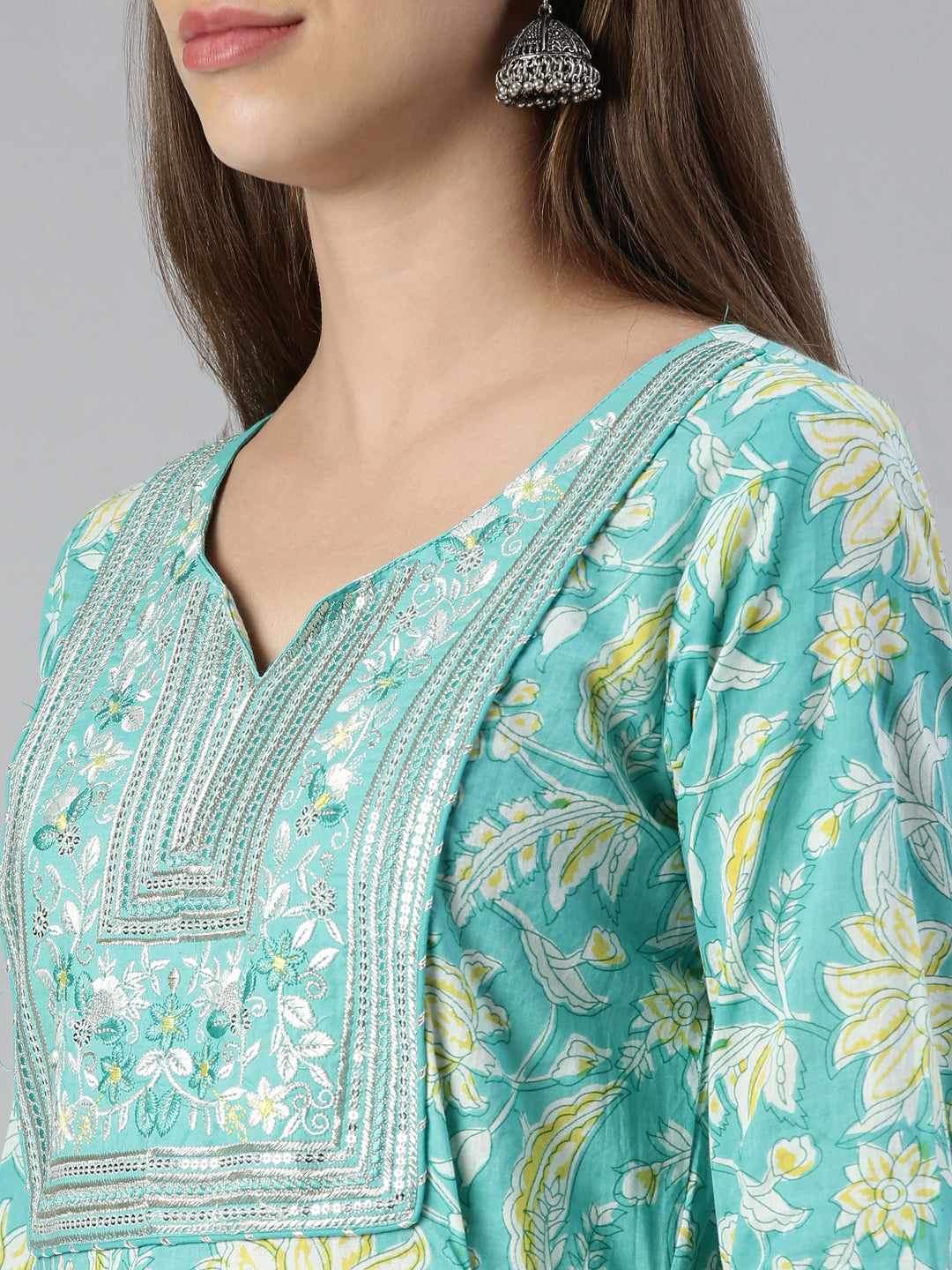 Neerus Green printed straight suit set with dupatta - detail view 1
