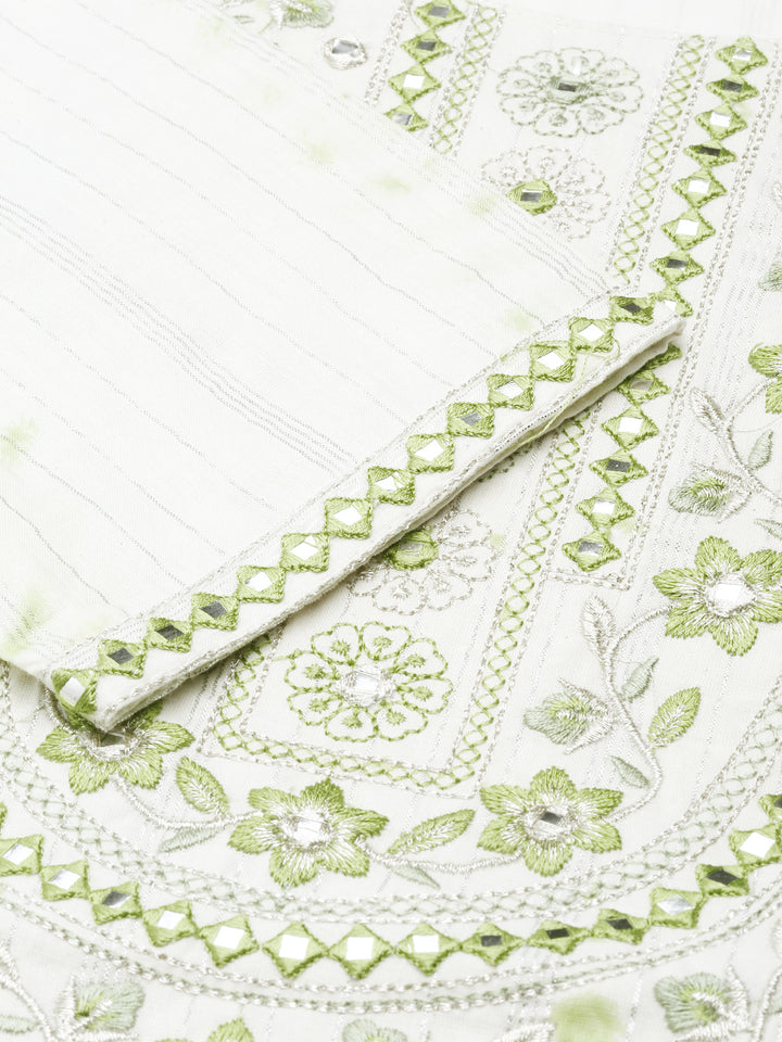 Neerus Green cotton printed kurta set with trouser and dupatta - detail view 2