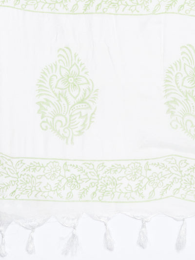 Neerus Green Regular Knee Length Printed Kurta Solid Trousers With Dupatta