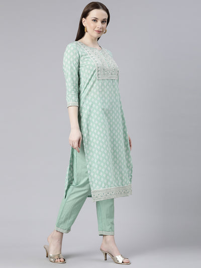 Neerus Green Regular Knee Length Printed Kurta Solid Trousers With Dupatta