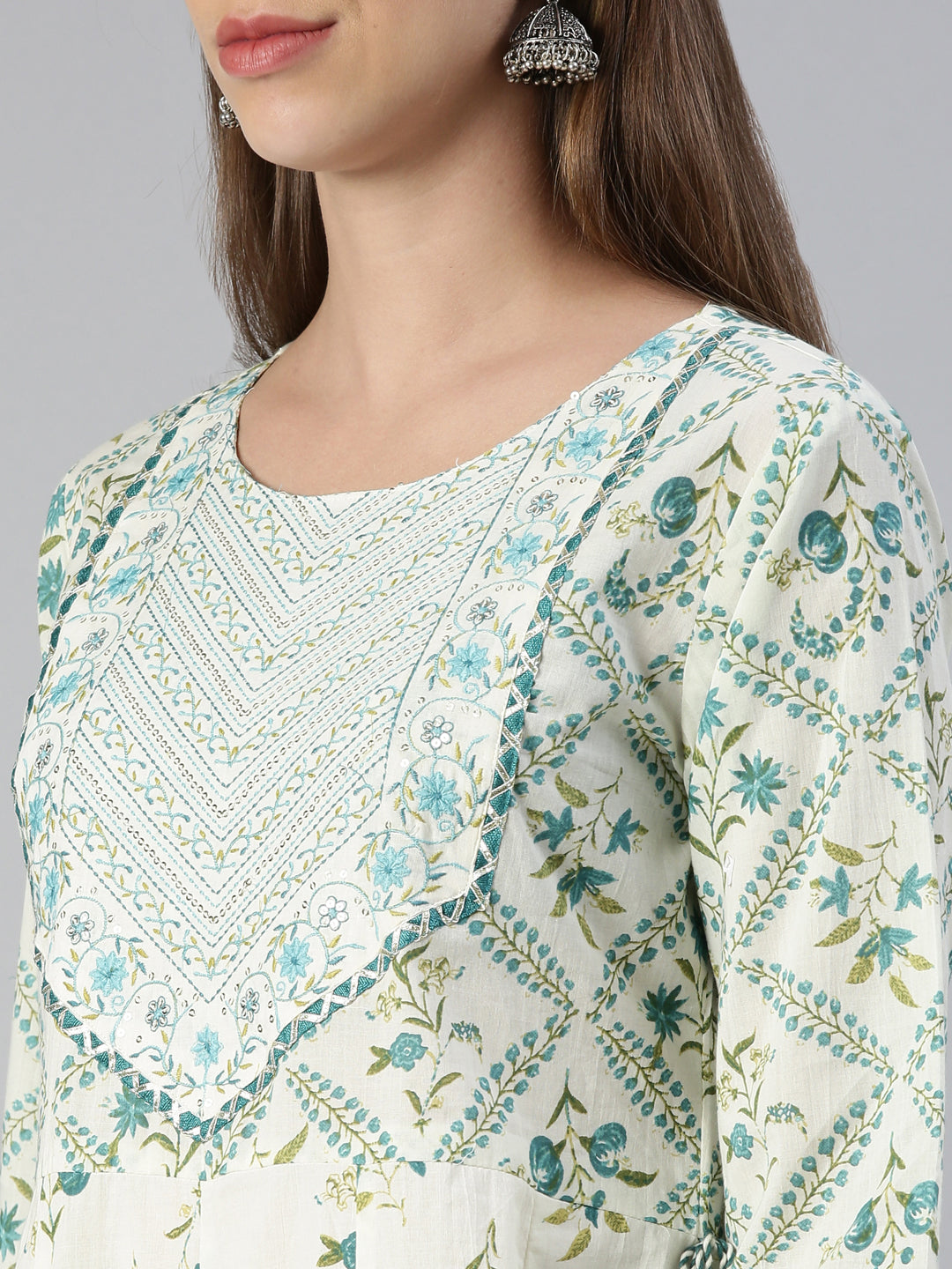 Neerus Green printed straight suit set with dupatta - detail view 1