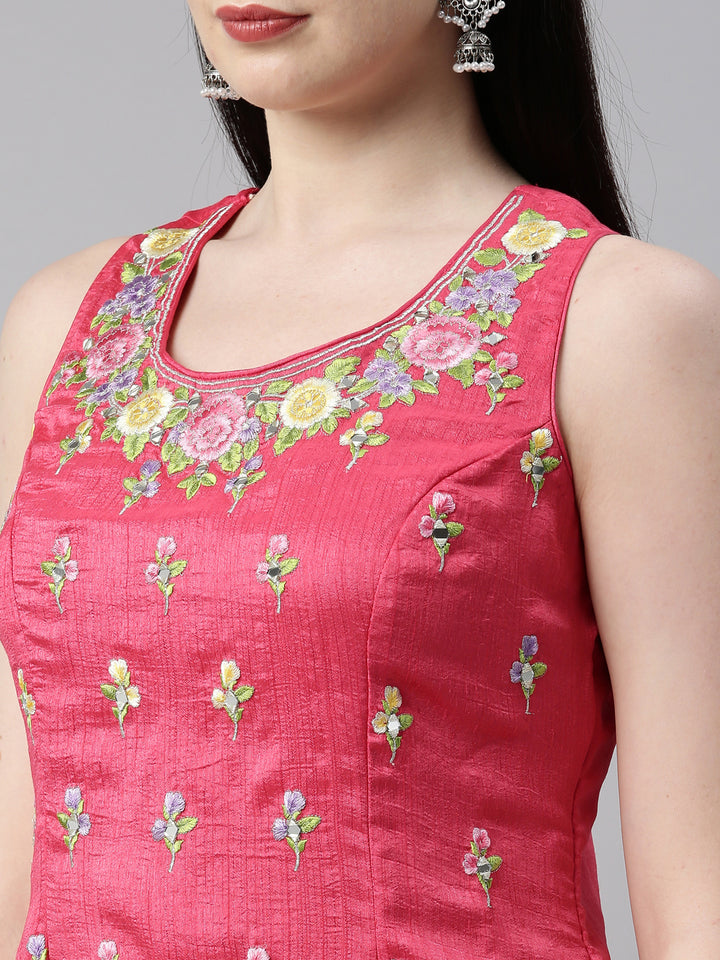 Neerus Pink silk kurta set - detail view 6
