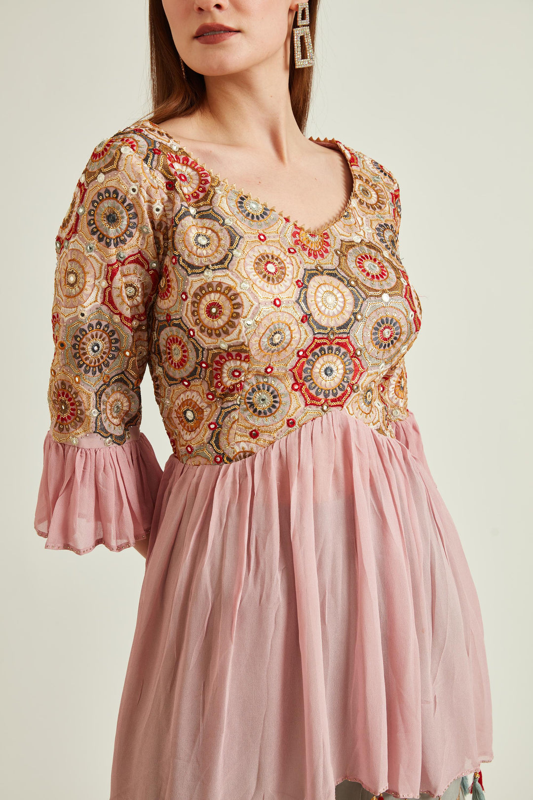 Neerus Onion Colour Georgette Fabric Prdd