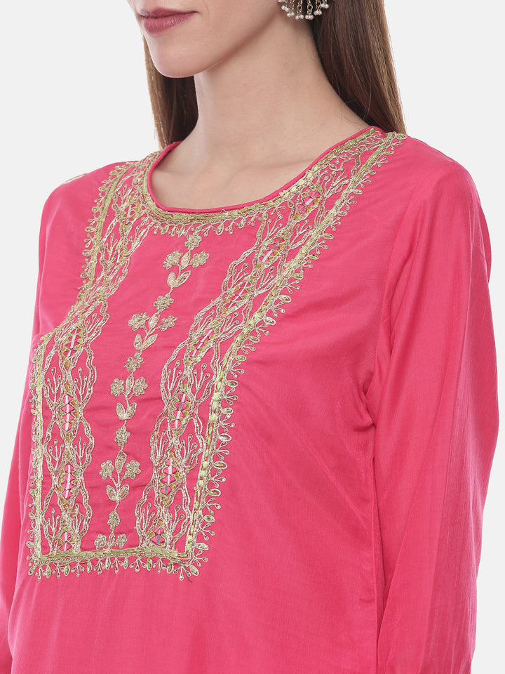 Neerus Pink muslin printed suit set - side view