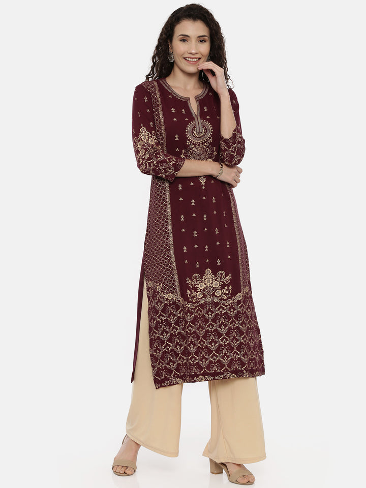 Neerus Maroon rayon printed straight kurta - detail view 2