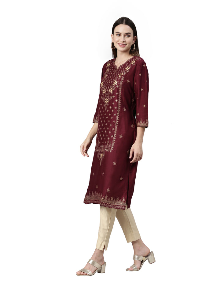 Neerus Maroon rayon straight kurta - side view