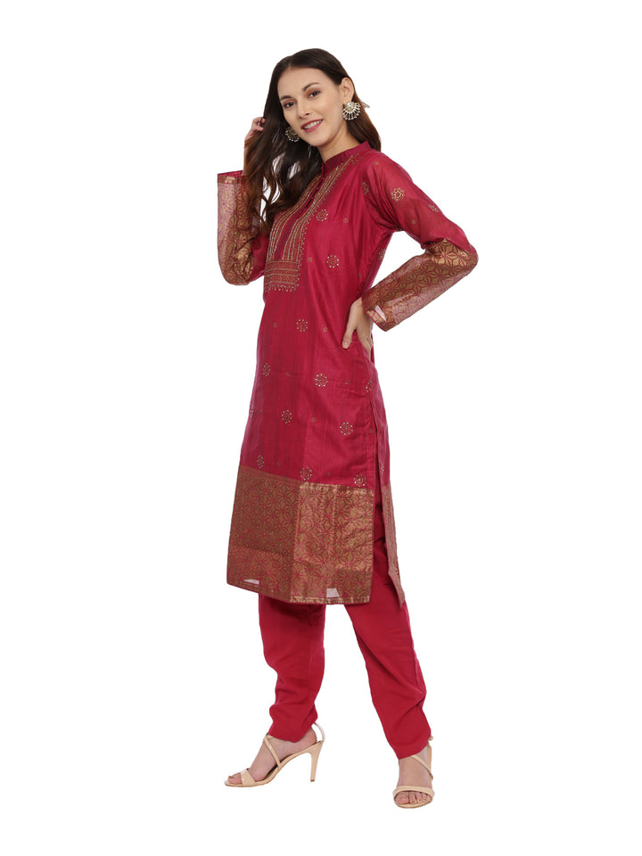 Neerus Maroon Embellished Kurta With Salwaar & Dupatta