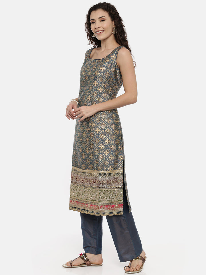 Neerus Green printed suit pant set - back view