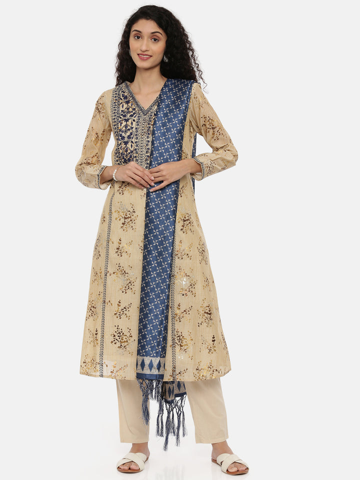 Neerus Beige Embroidered Kurta With Pant & Dupatta