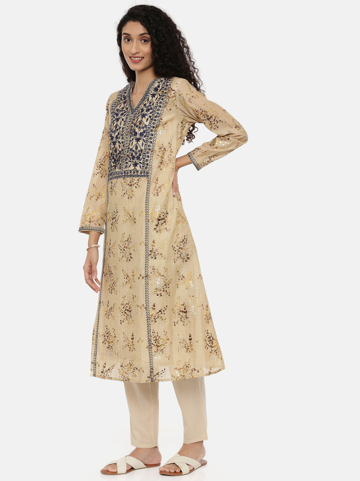 Neerus Beige Embroidered Kurta With Pant & Dupatta