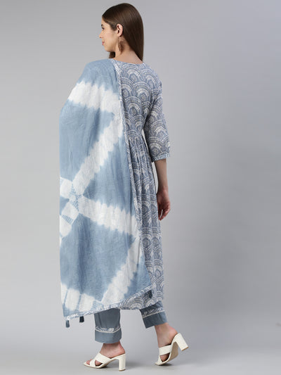 Neerus Women  Indigo Solid Calf Length Kurta And Trousers With Dupatta