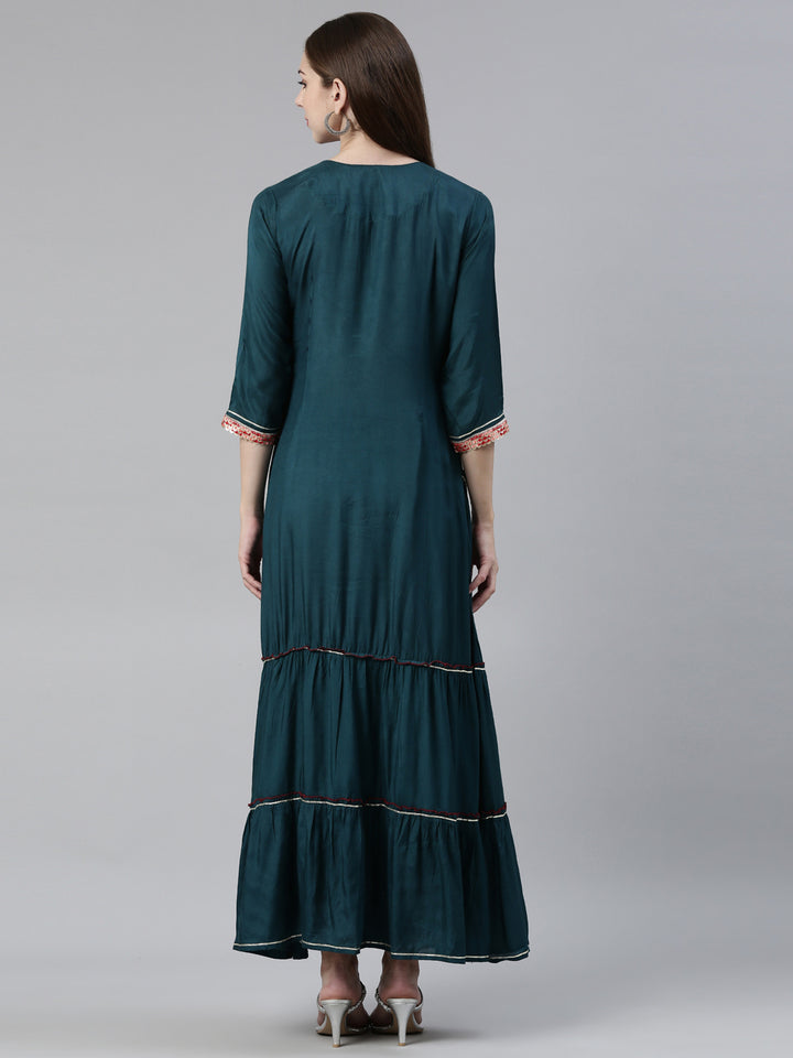 Neerus Green Straight Regular Shantoon Kurta