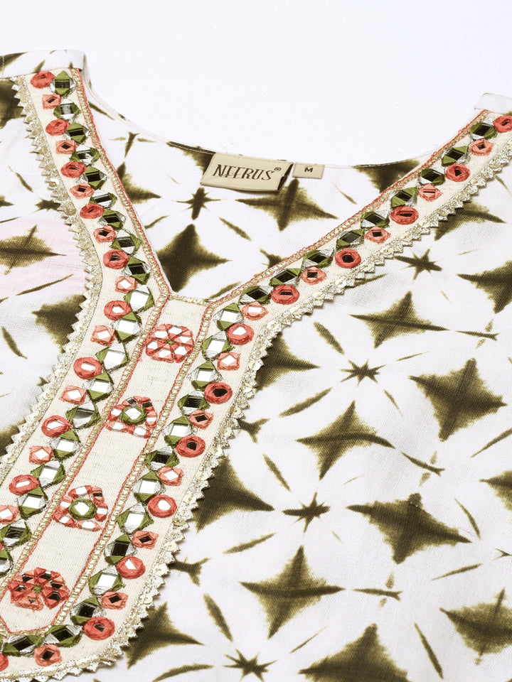 Neerus Green Straight Regular Viscose Rayon Kurtas