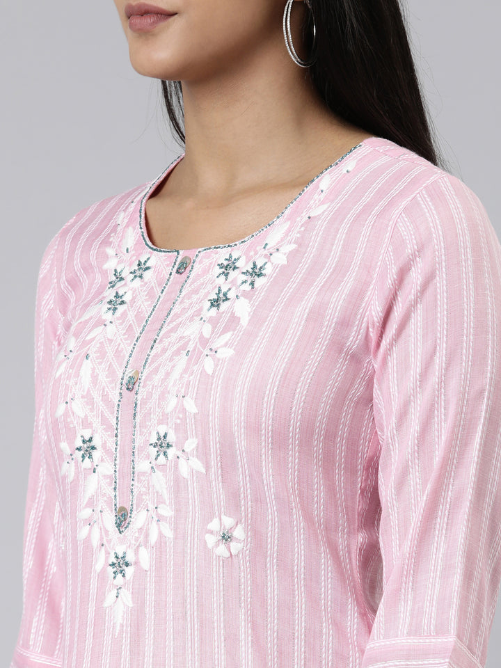 Neerus Pink Straight Printed Viscose Rayon Kurta
