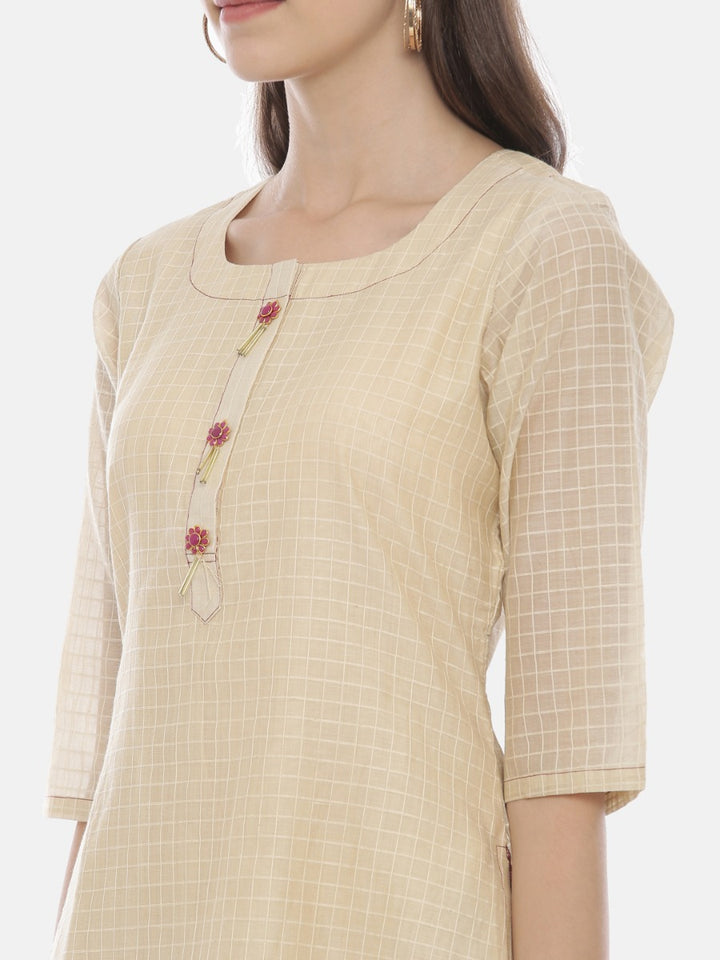 Neerus Cream Check Straight Kurta
