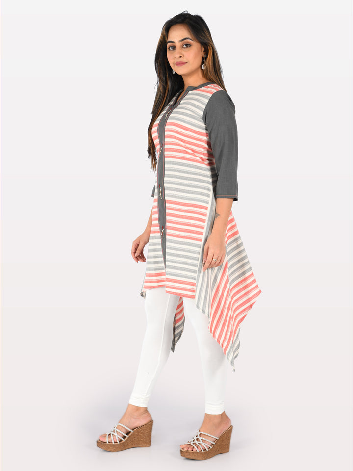 Neerus Grey cotton printed high-low kurta - detail view 4